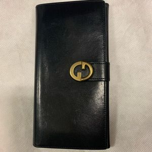 CLEAR OUT SALE - Authentic Vintage Gucci Leather Wallet